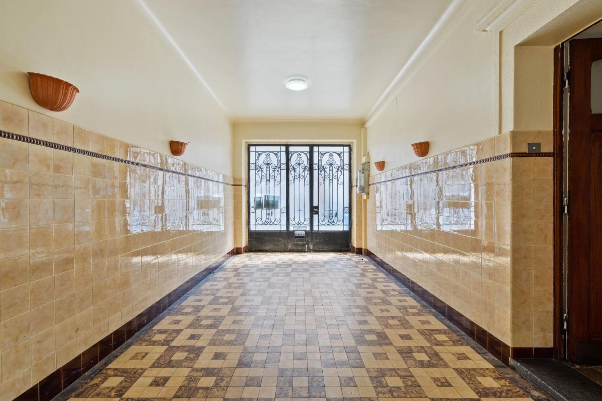 Cozy 3br Townhome Walk To Center & Park Free Vakantiehuis
